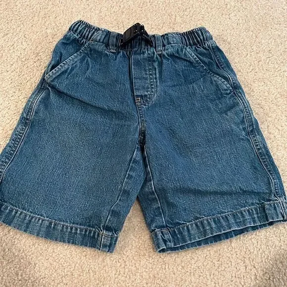 SIZE SMALL LANDS END JEAN SHORTS - Picture 1 of 8